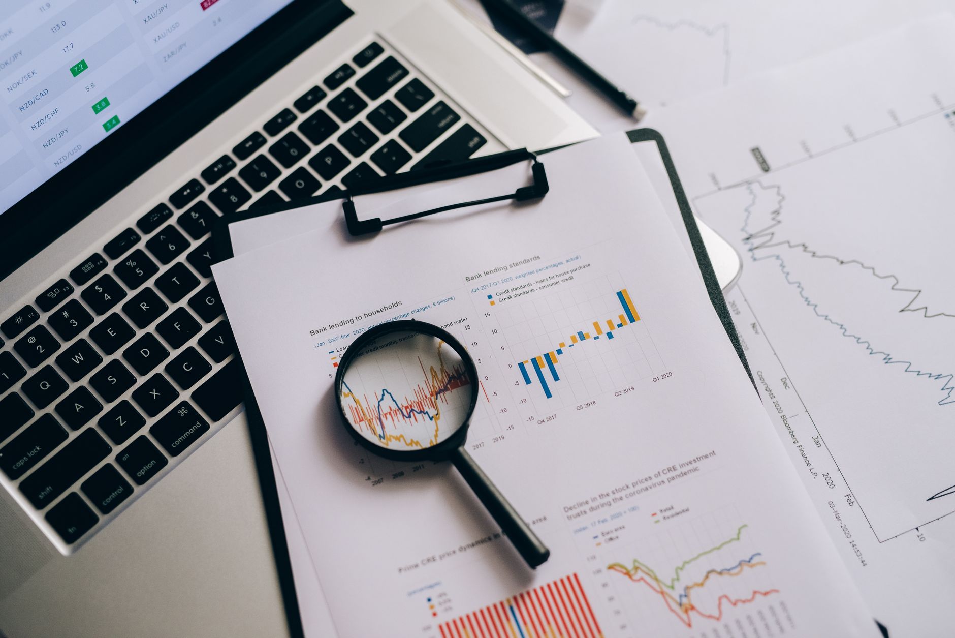 Business charts analysis
